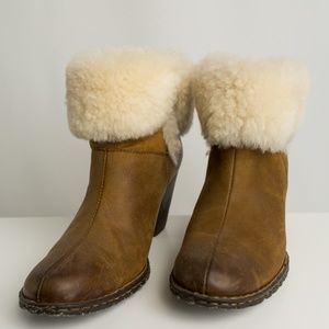 Born Shoes Leather Shearling Ankle Bootie Sz 9
